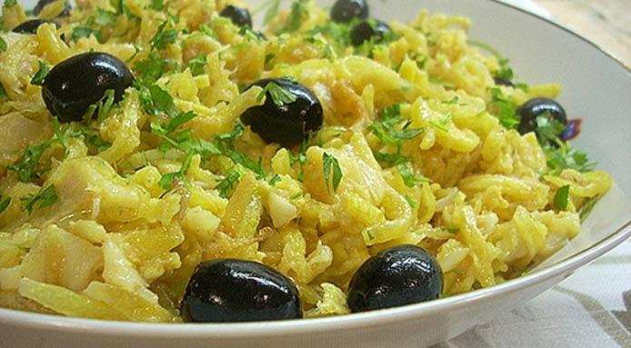 Bacalhau a bras is the traditional dish of Portugal