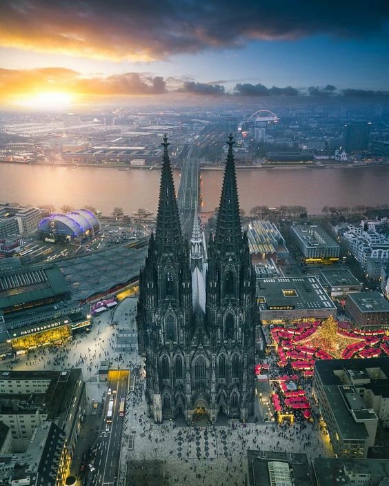 Picturesque View of Cologne Cathedral, Germany